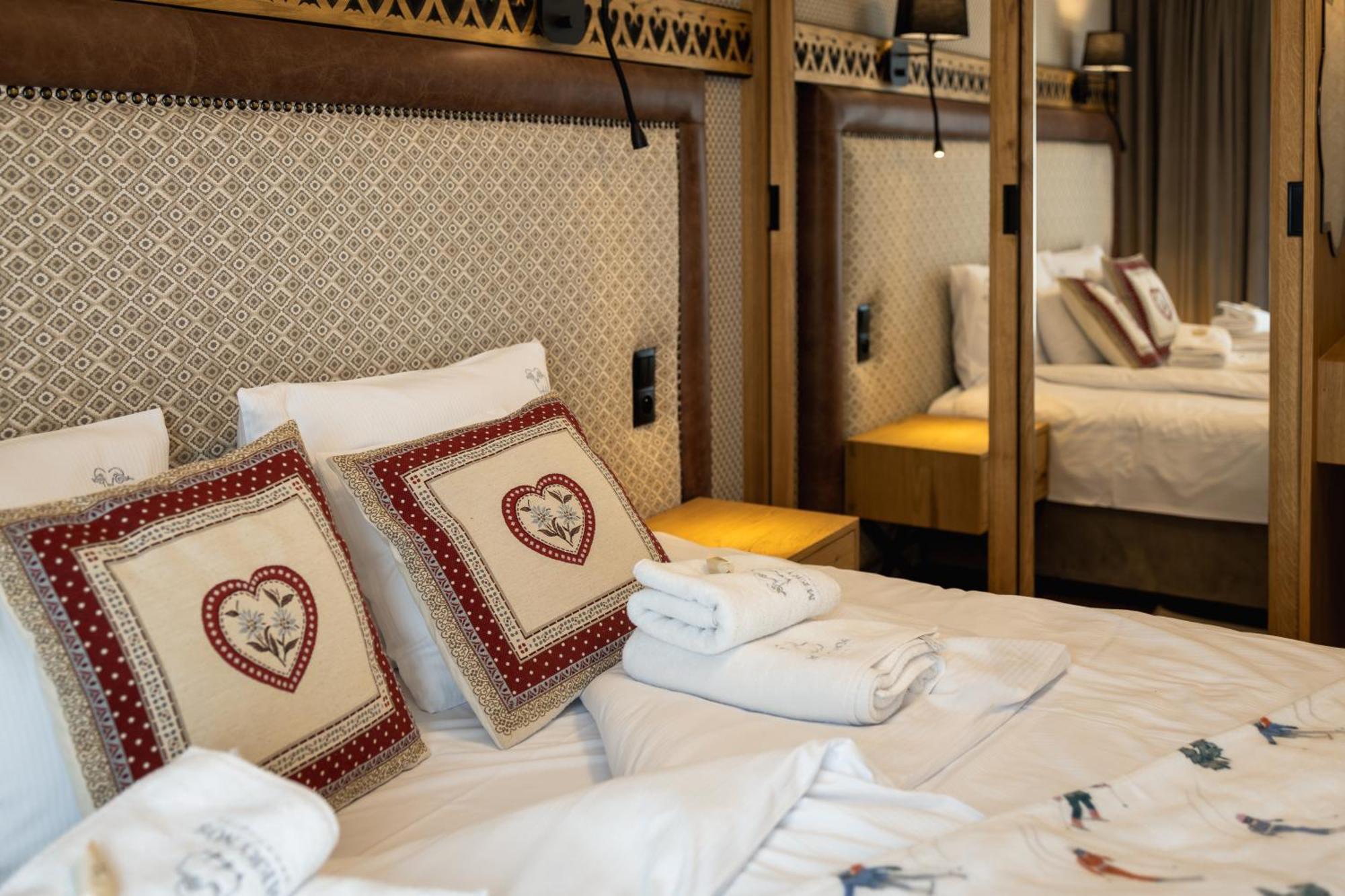 Aparthotel Merynos 자코파네 외부 사진