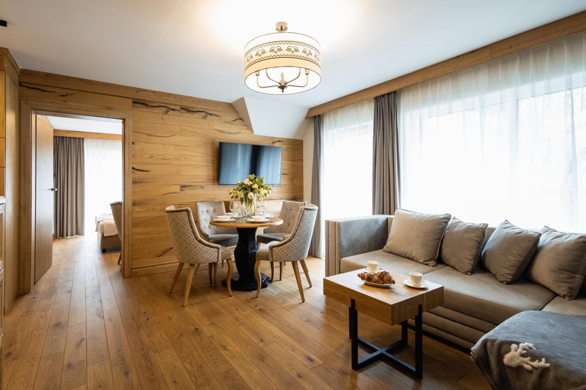 Aparthotel Merynos 자코파네 외부 사진
