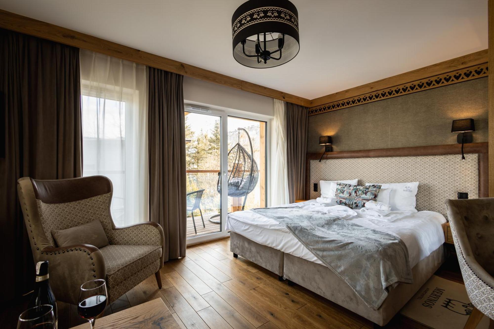 Aparthotel Merynos 자코파네 외부 사진