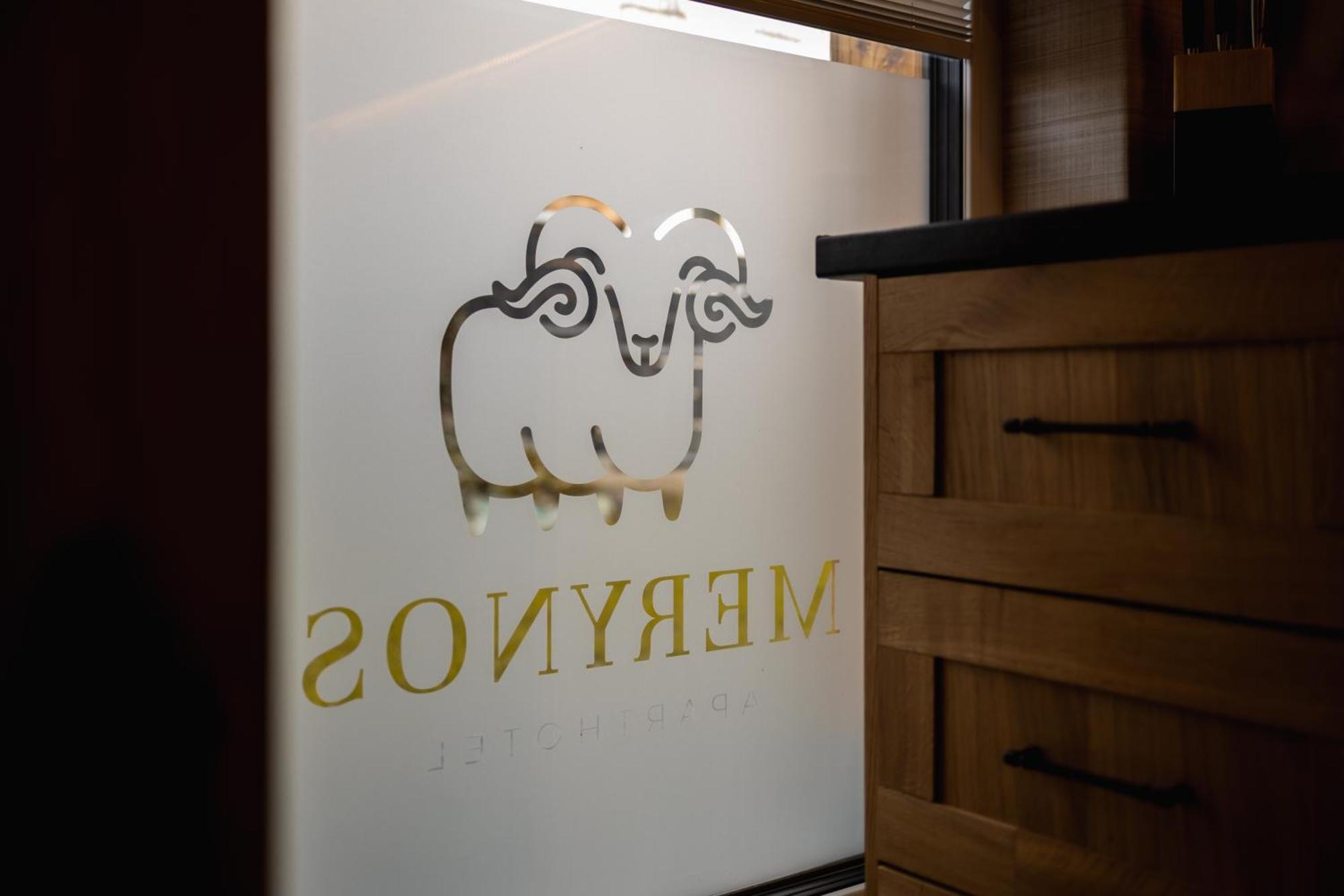 Aparthotel Merynos 자코파네 외부 사진