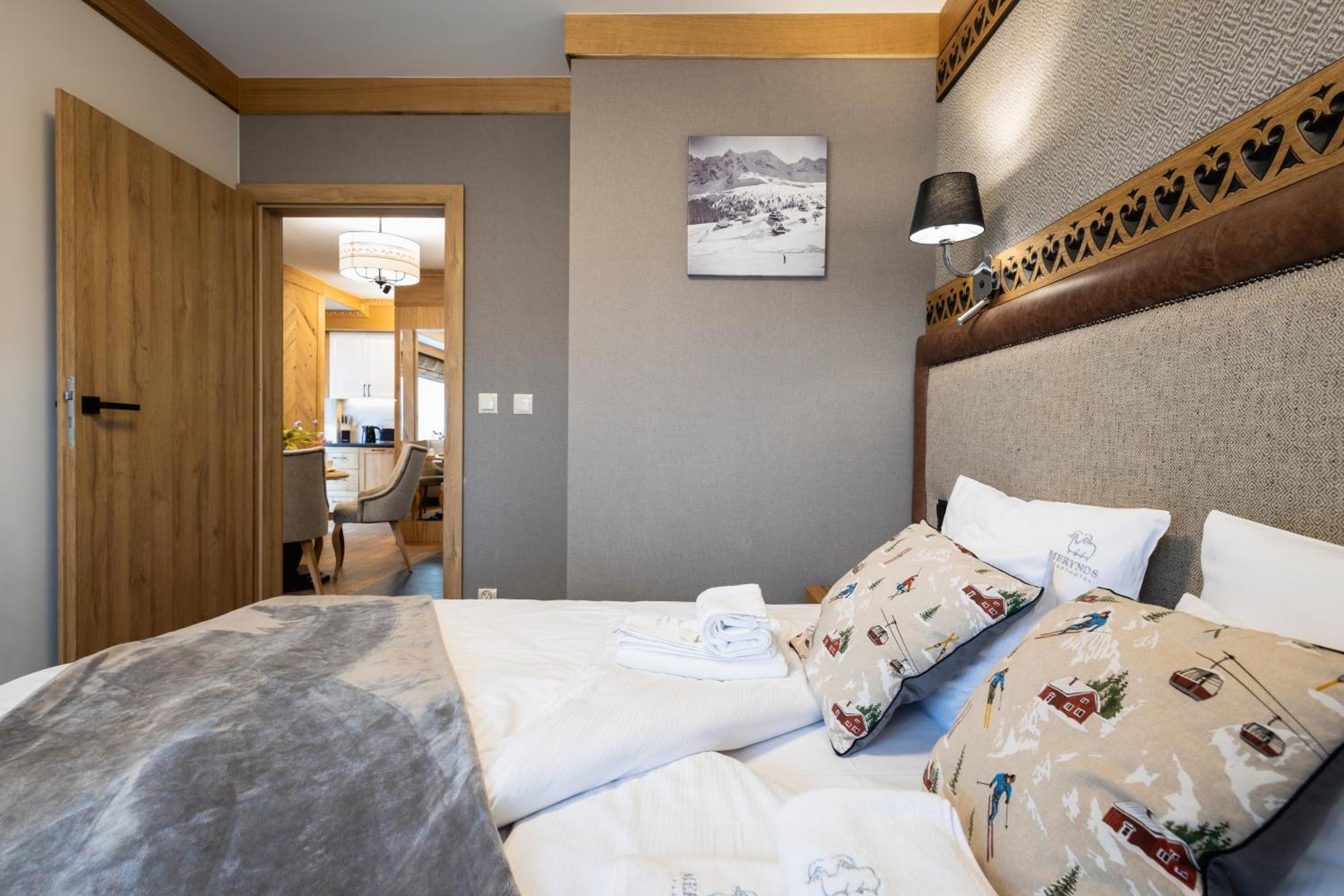 Aparthotel Merynos 자코파네 외부 사진