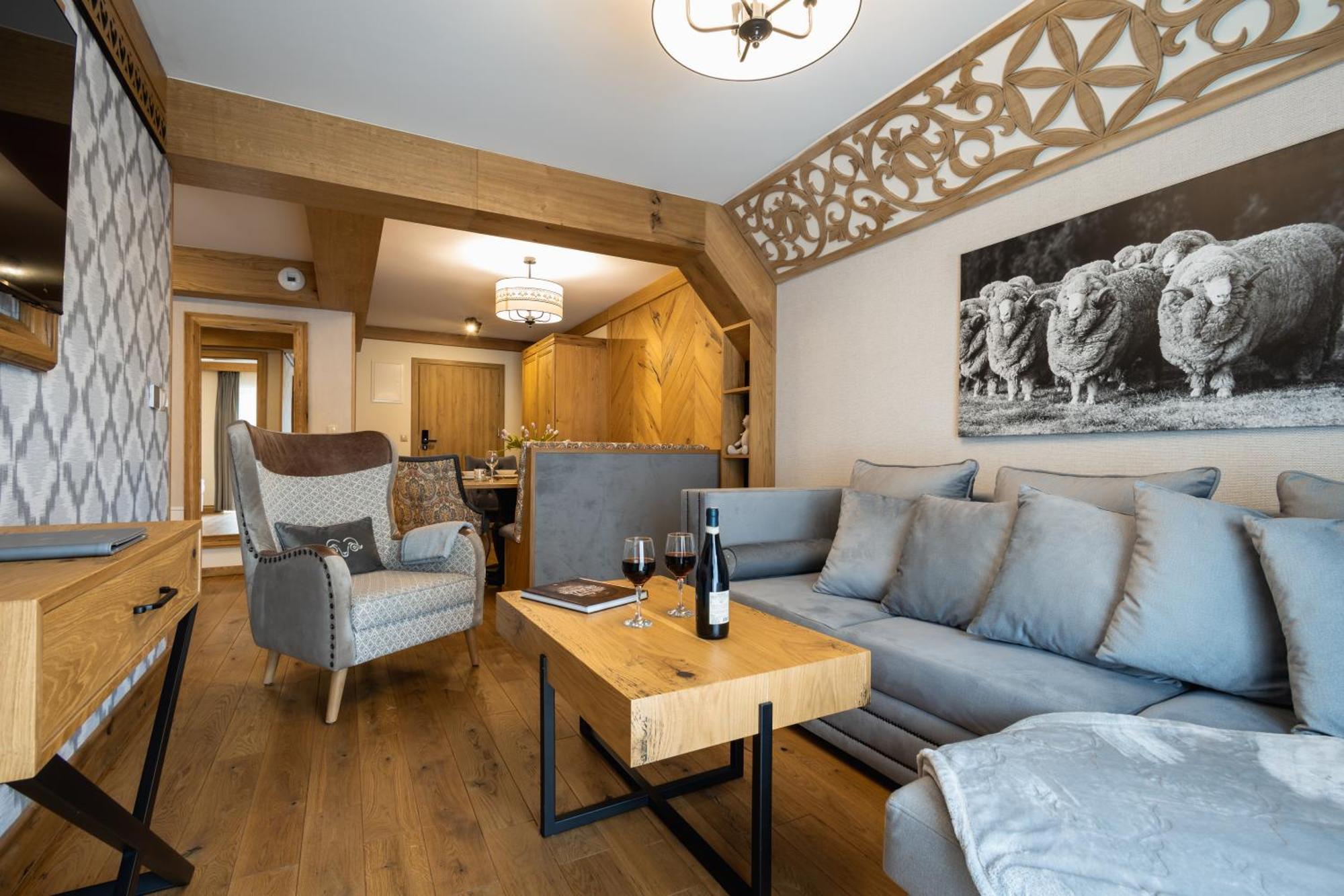 Aparthotel Merynos 자코파네 외부 사진